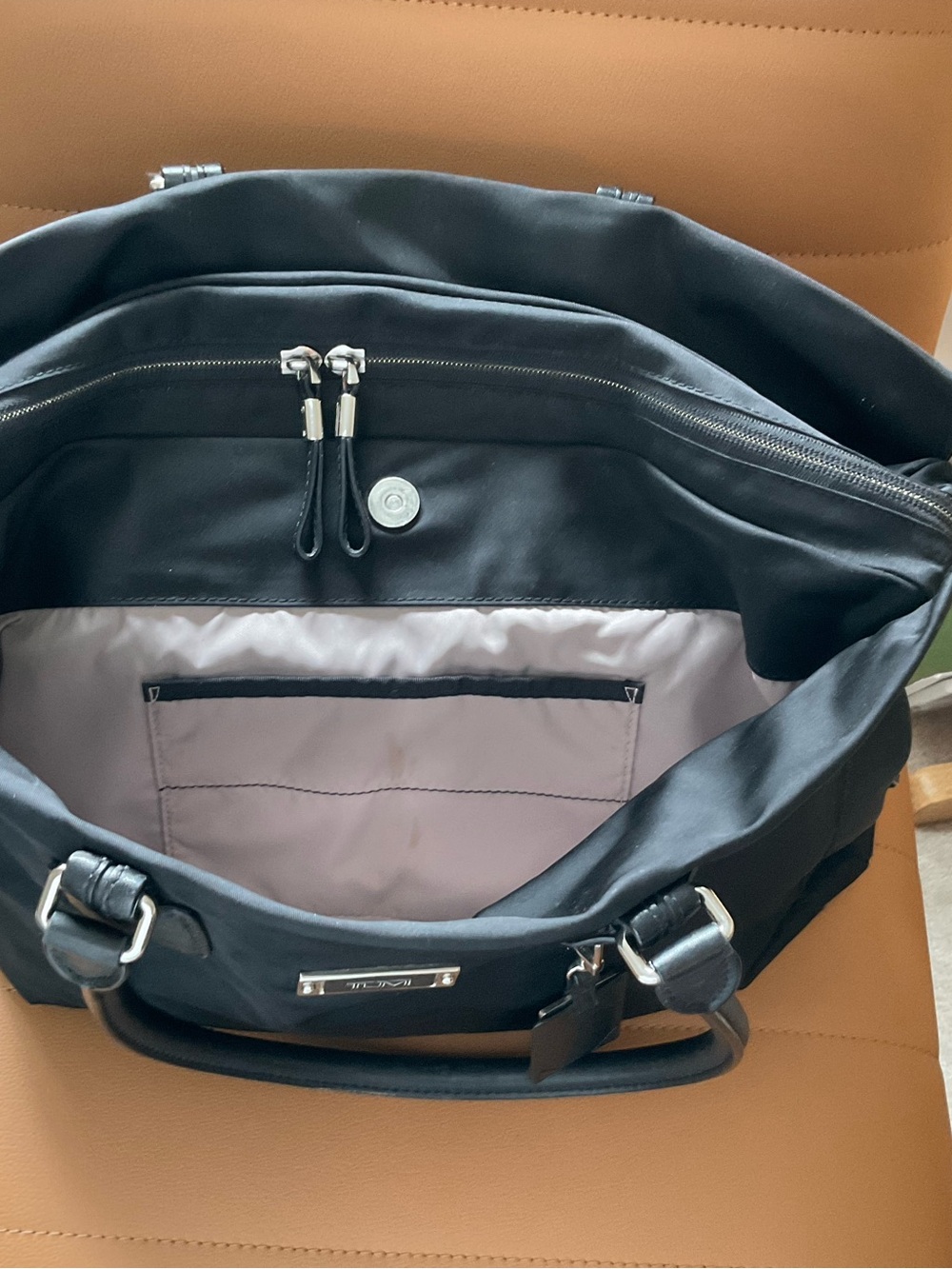 Tumi Black Nylon Tote with Leather Handles and Tag - Picture 7 of 12